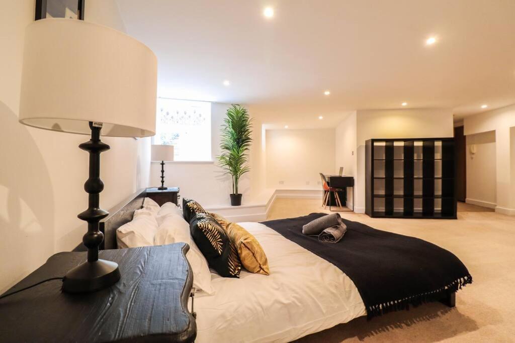 Camber Hill - Long Stay Offer London Eksteriør bilde