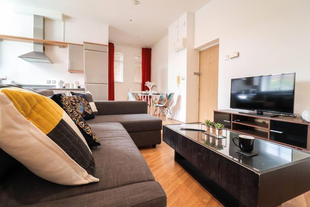 Camber Hill - Long Stay Offer London Eksteriør bilde