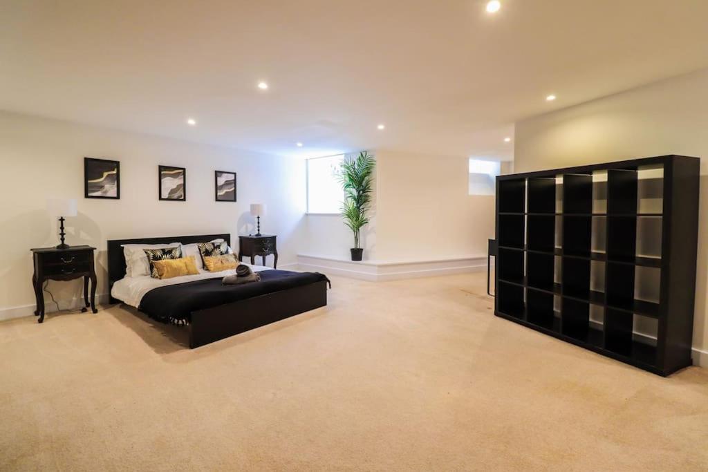 Camber Hill - Long Stay Offer London Eksteriør bilde
