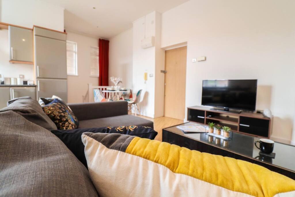 Camber Hill - Long Stay Offer London Eksteriør bilde